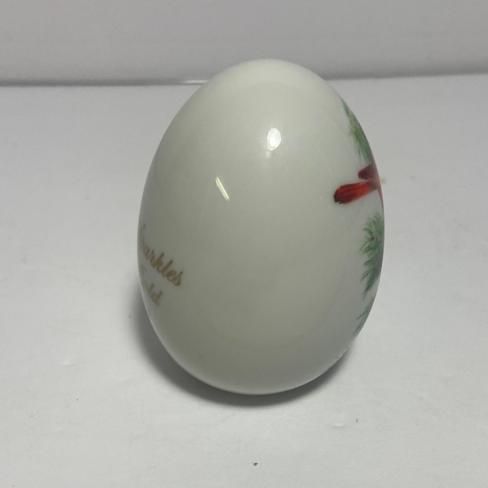 vintage Avon porcelain collector's egg winter scene cardinal bird - Picture 6 of 9